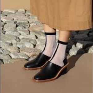 HANSEL FROM BASEL x BUILDING BLOCK sheer socks
